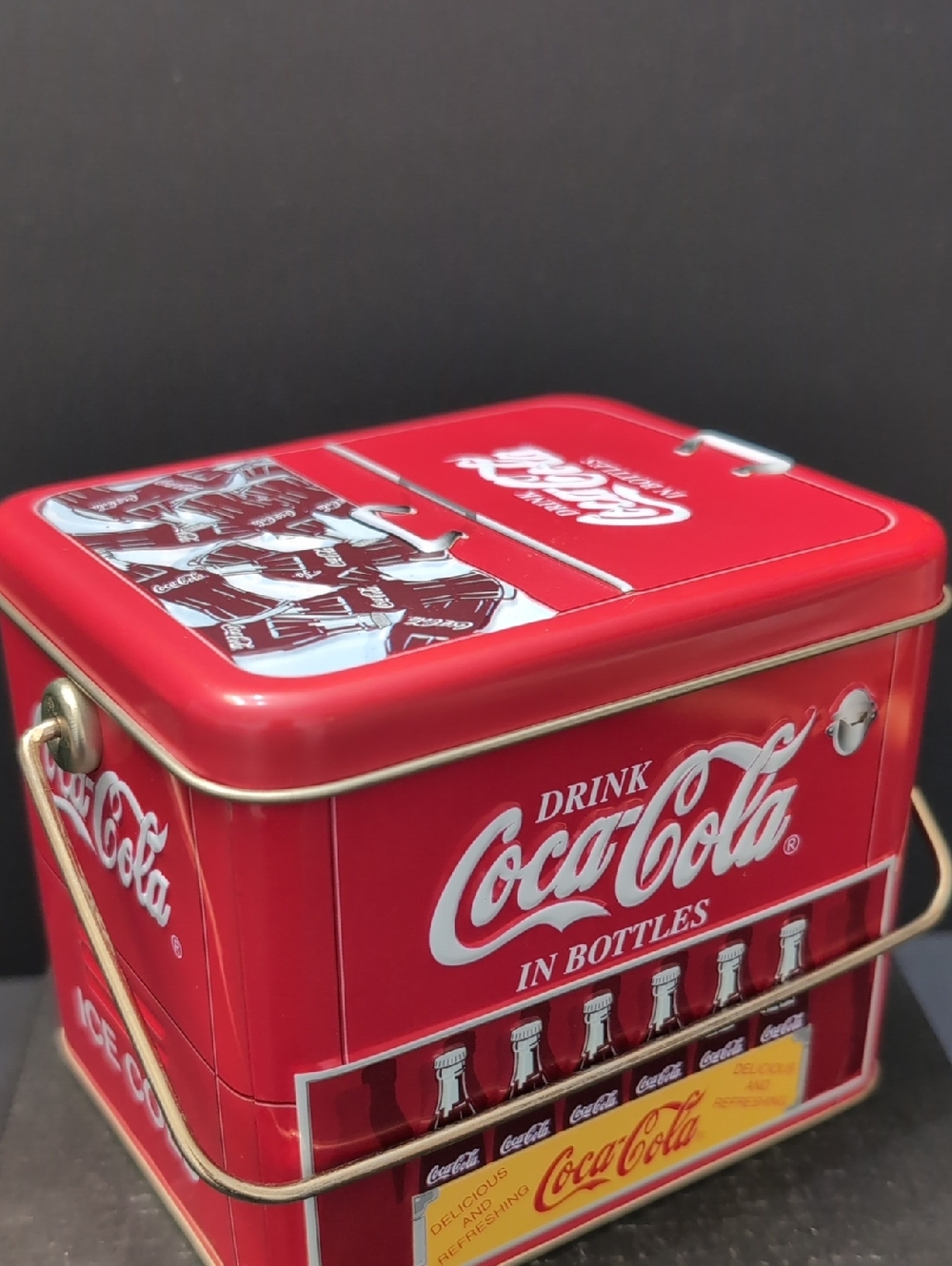 Coca Cola Tin Replica Of A Vintage Ice Chest. - Picture 2 of 8